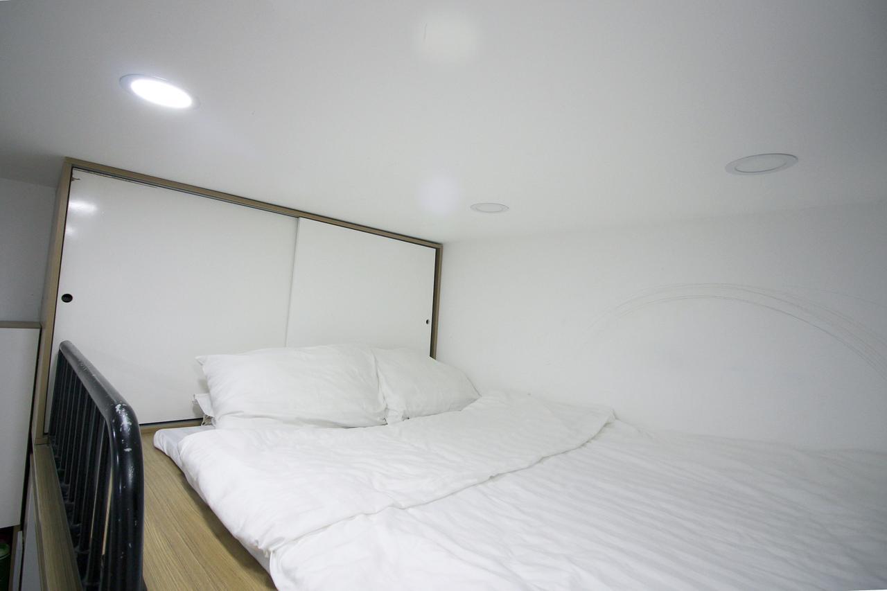 Апартаменты Saigon Corner House Хошимин Экстерьер фото